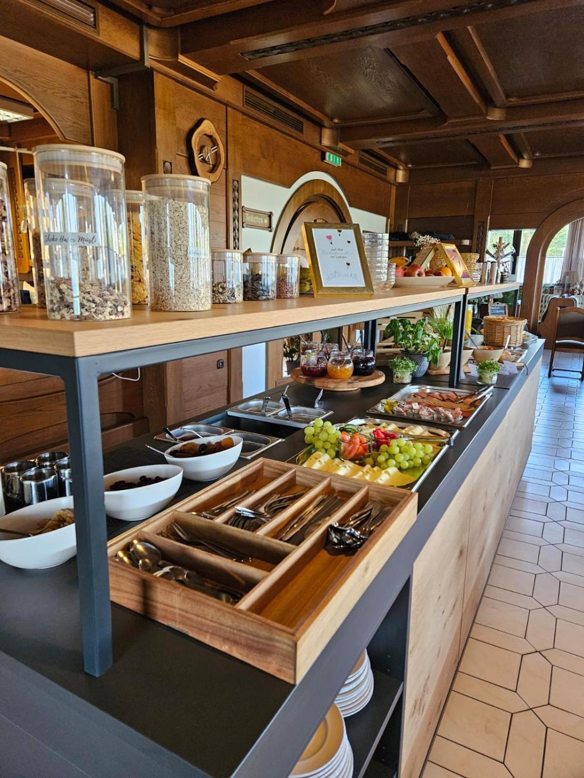 Thyrnau Cafe Zum Toni酒店 外观 照片